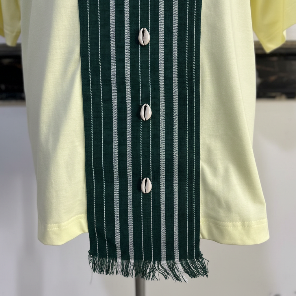Cowrie & Fringe Detail